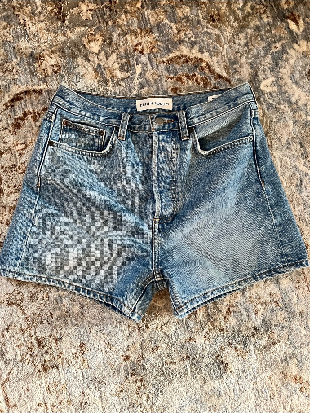 Aritzia Denim Forum Women's Joni loose High-Rise Denim Shorts